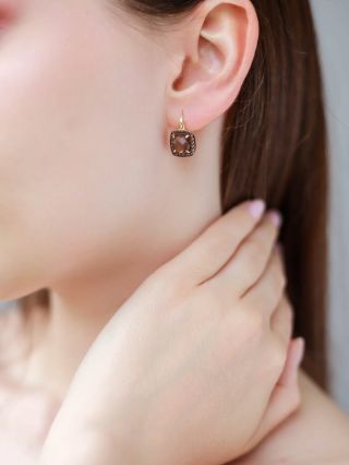 🍂✨ Exkluzivní patentové náušnice LLV22-GER195 ze 14kt zlata ✨🍂 S příchodem podzimu nastává čas teplých tónů a...